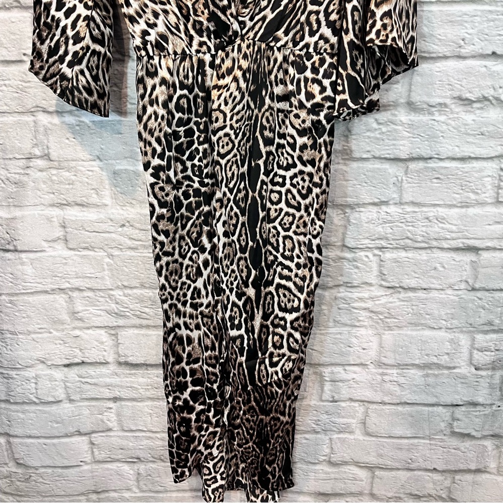 Lucca Couture Cheetah V Neck Bell Sleeve Draped Midi Dress - Small - Picture 8 of 14